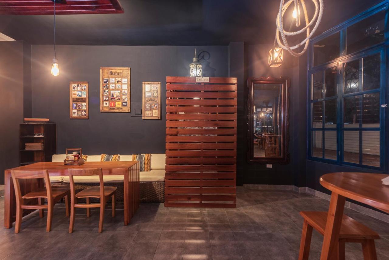 Galapagos Native Hostel Puerto Ayora  Εξωτερικό φωτογραφία