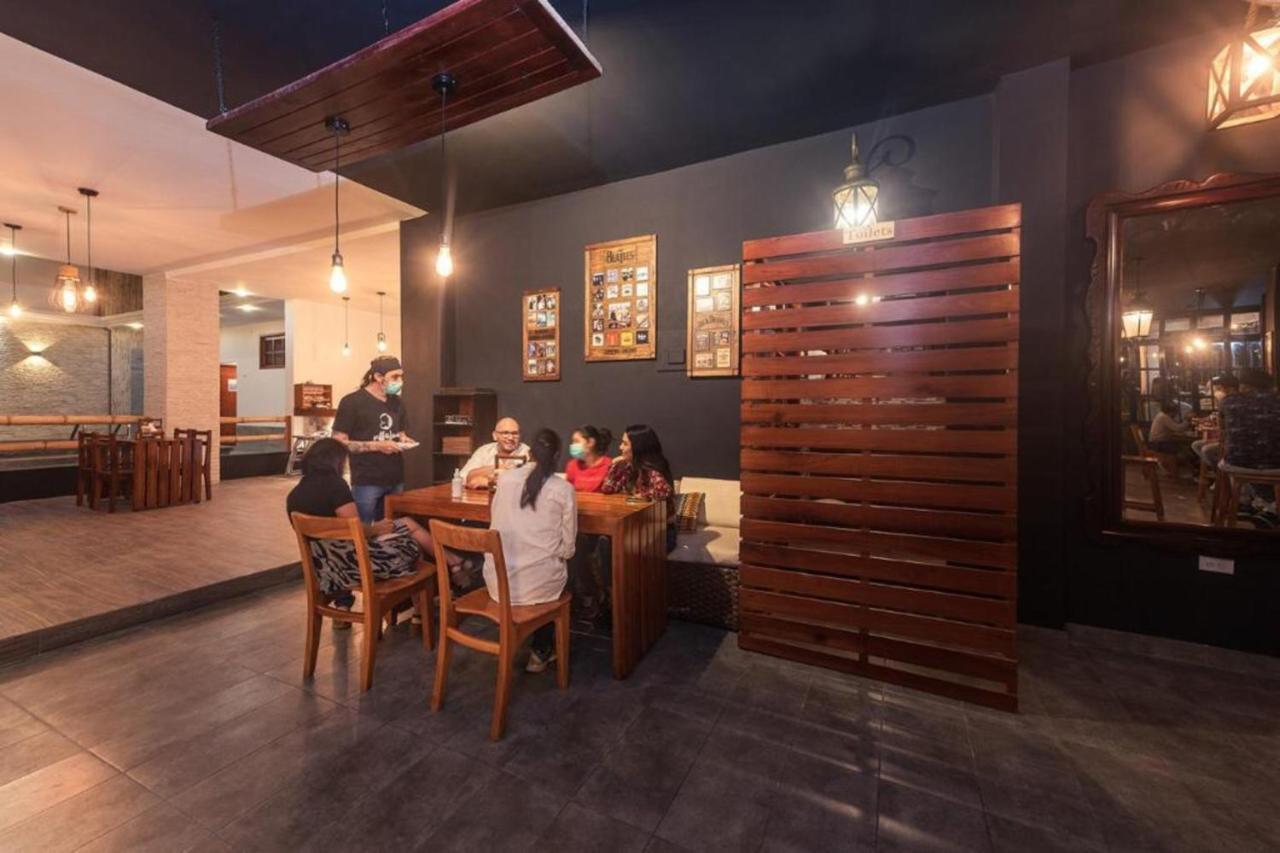 Galapagos Native Hostel Puerto Ayora  Εξωτερικό φωτογραφία